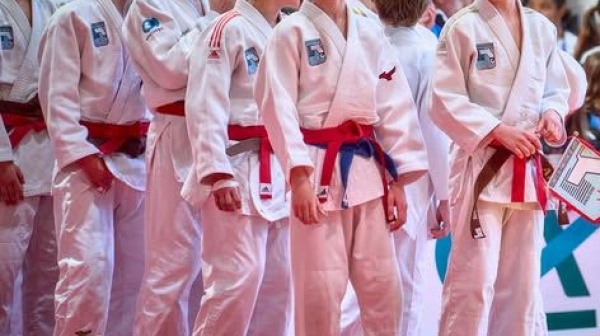 SUIVEZ NOS MINIMES - COUPE DE FRANCE MINIMES PAR EQUIPES DE DEPARTEMENTS - LES 9 ET 10 MAI - CEYRAT